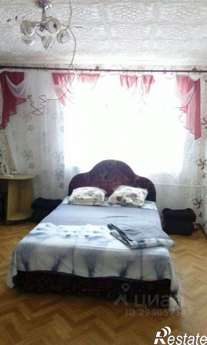 2-комн квартира ул Перекопская, 1,  д. 1