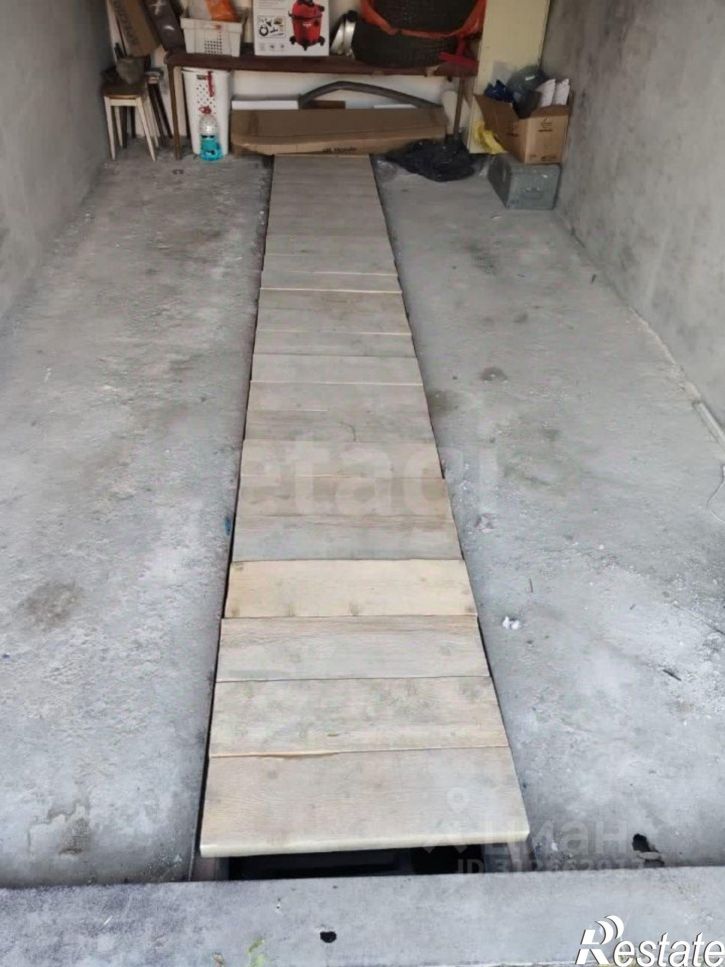 Гараж/парковка улица Строителей, 5А,  д. 5А