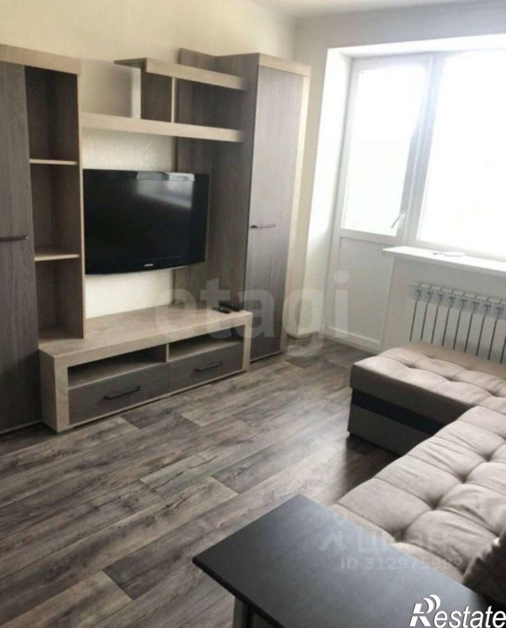 2-комн квартира улица Демышева, 99,  д. 99