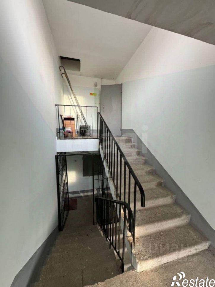 4-комн квартира улица Конституции, 19,  д. 19