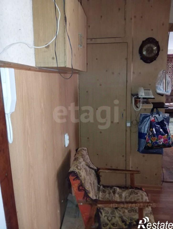 3-комн квартира улица Конституции, 19,  д. 19