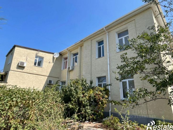 2-комн квартира улица Полупанова, 70,  д. 70