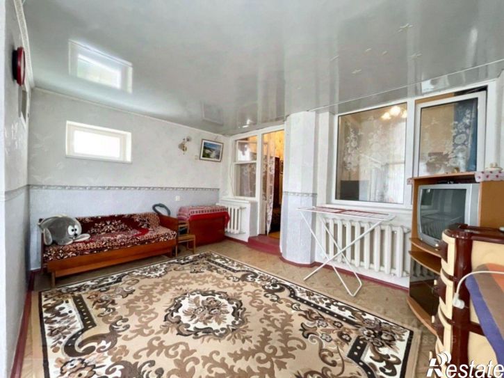 2-комн квартира улица Полупанова, 70,  д. 70