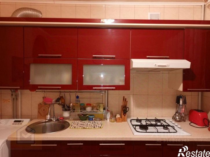 3-комн квартира ул Перекопская, 8,  д. 8