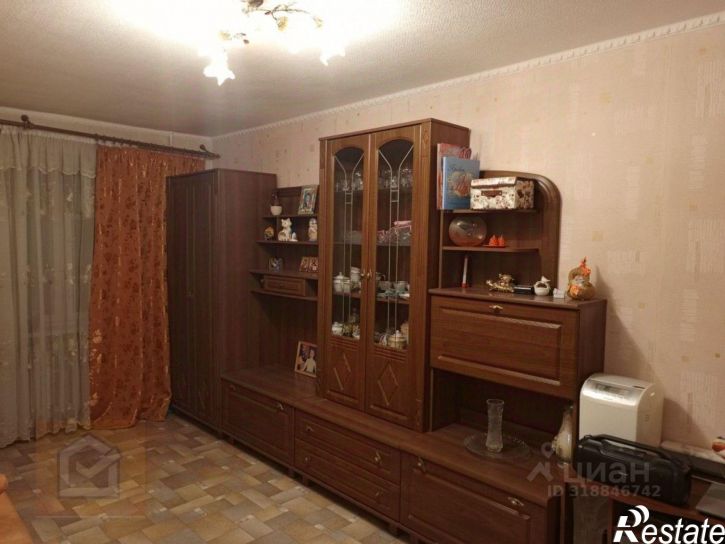 3-комн квартира ул Перекопская, 8,  д. 8