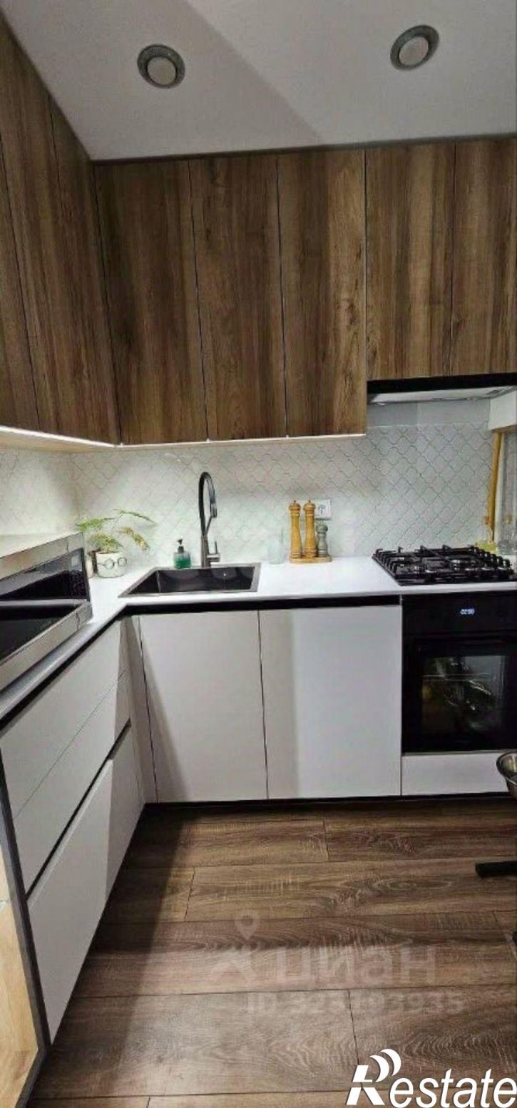 2-комн квартира улица 60-летия Октября, 22А,  д. 22А