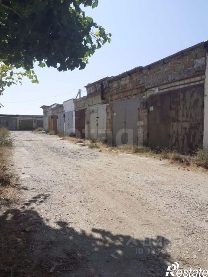 Гараж/парковка Садовая улица, 76,  д. 76