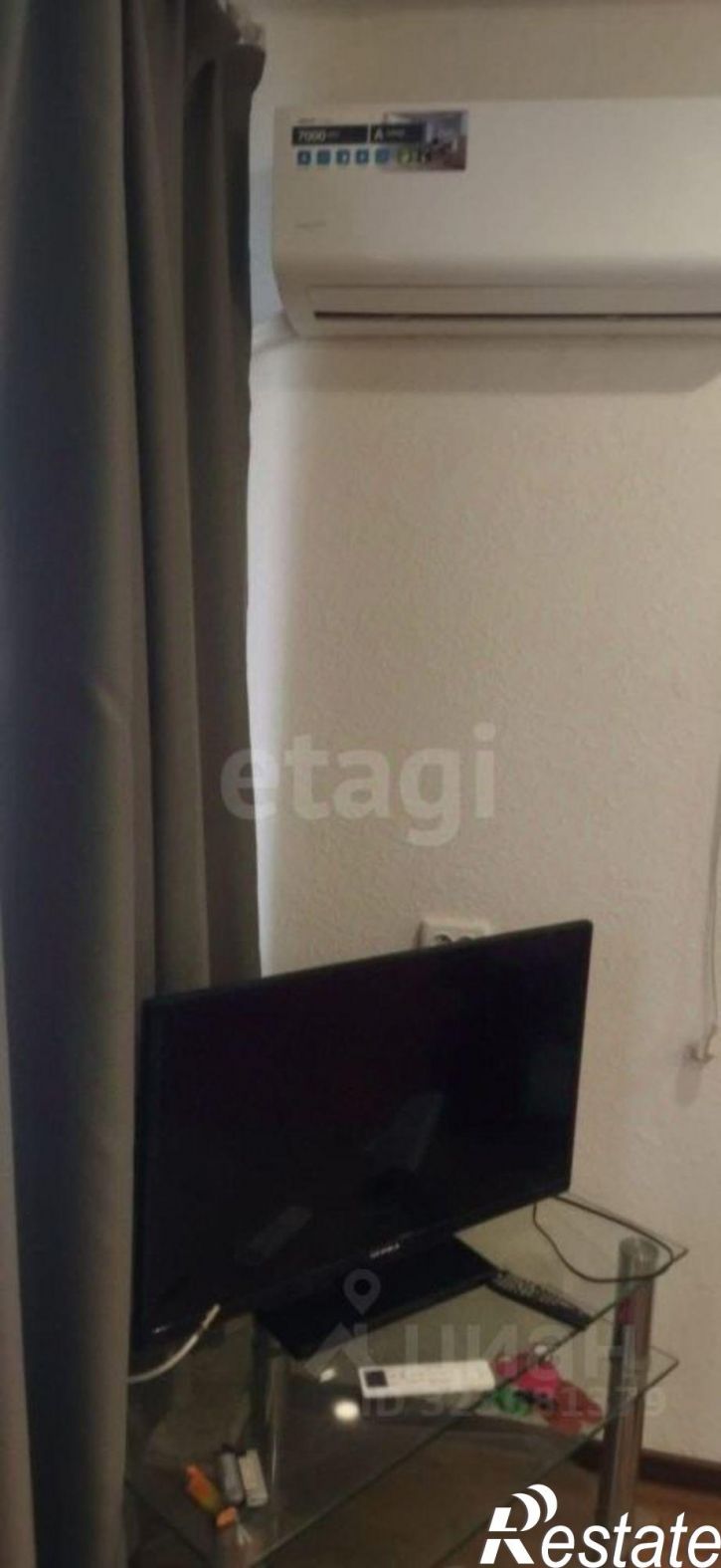 2-комн квартира ул Лётчиков, 10,  д. 10