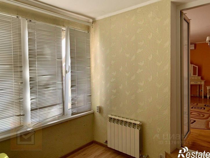 1-комн квартира улица 60 лет ВЛКСМ, 32,  д. 32