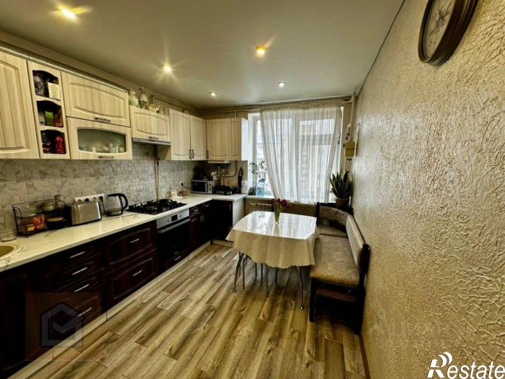 2-комн квартира проспект Победы, 87А,  д. 87А