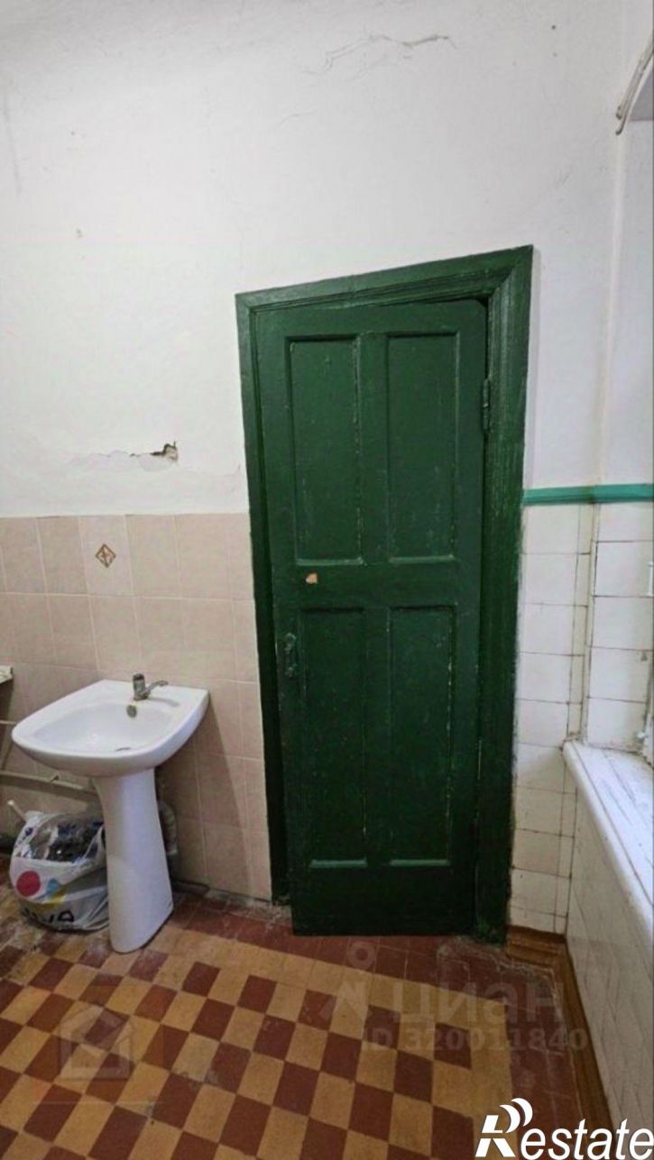 Комната ул Демышева, 122,  д. 122