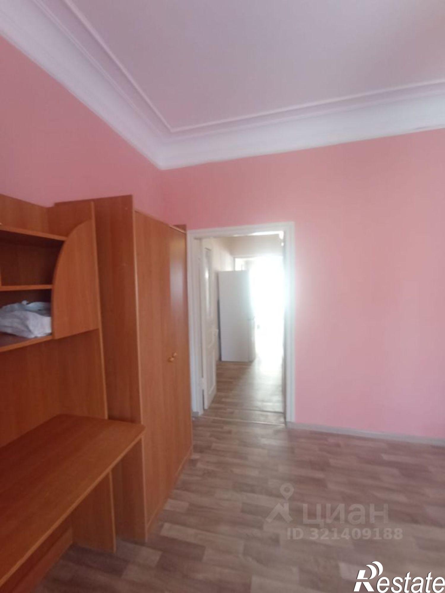 Сдать дачу, дом, коттедж за 20 001 рублей на ул Просмушкиных, 24