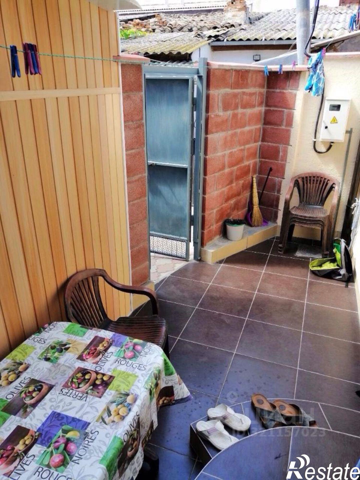 Сдать дачу, дом, коттедж за 25 000 рублей на ул 13 Ноября, 24