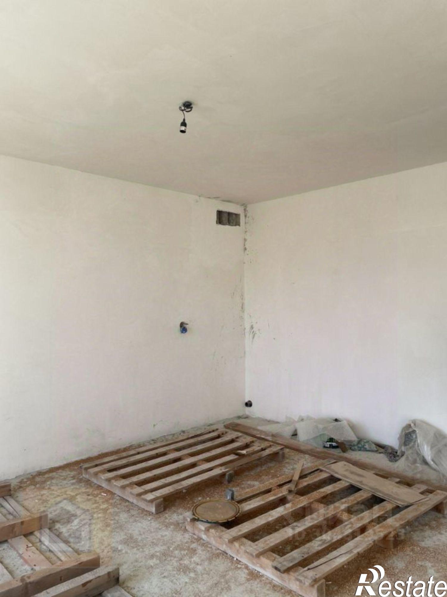 Купить квартиру за 6 000 000 рублей на Евпатория г, Заозерное пгт.