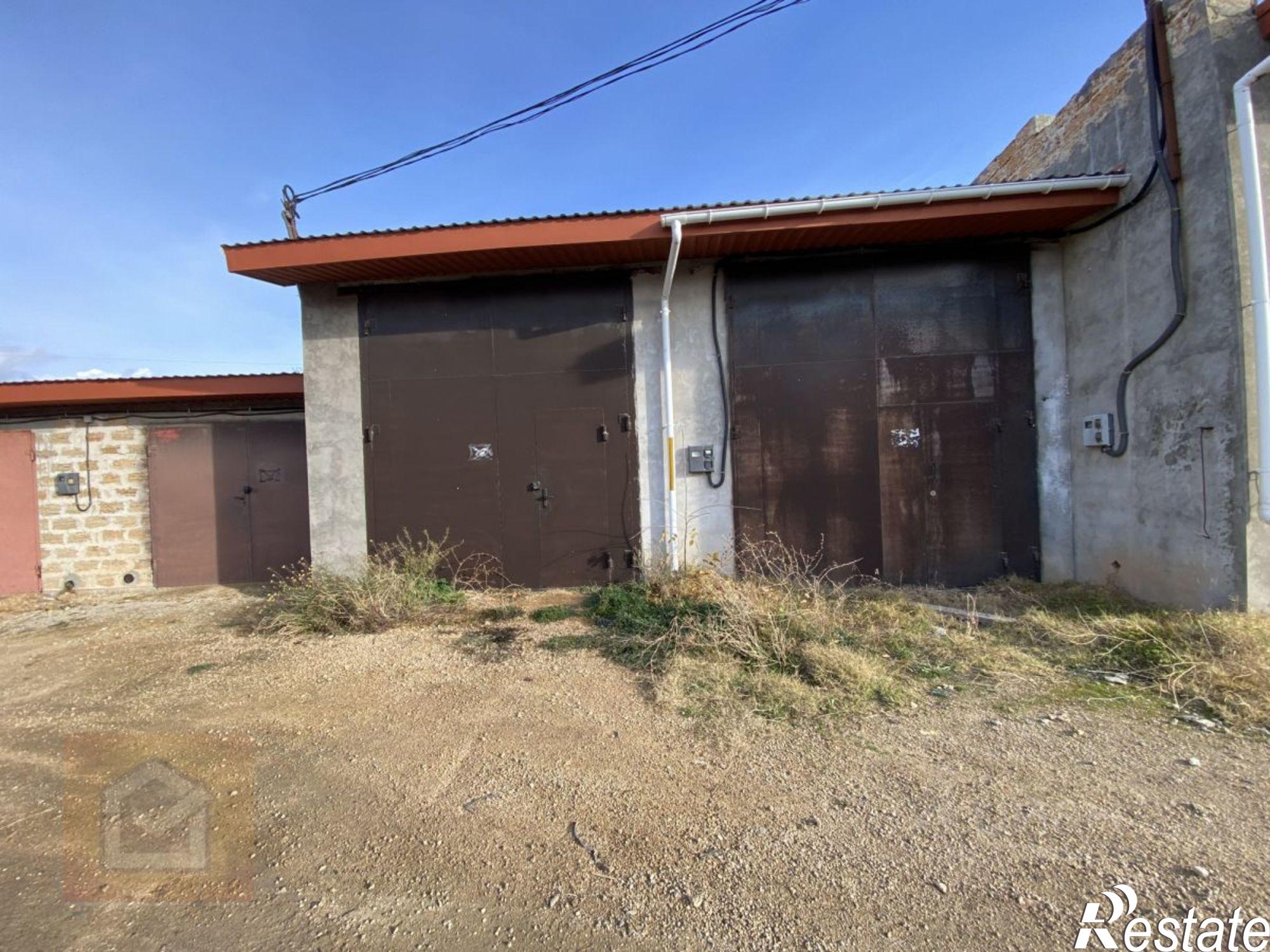 Купить гараж, место в паркинге за 1 900 000 рублей на улица Чапаева