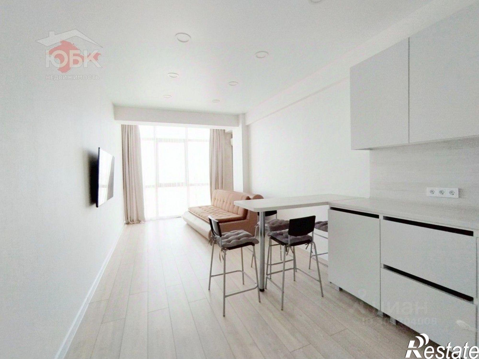 Купить квартиру за 14 000 000 рублей на Интернациональная улица, 130