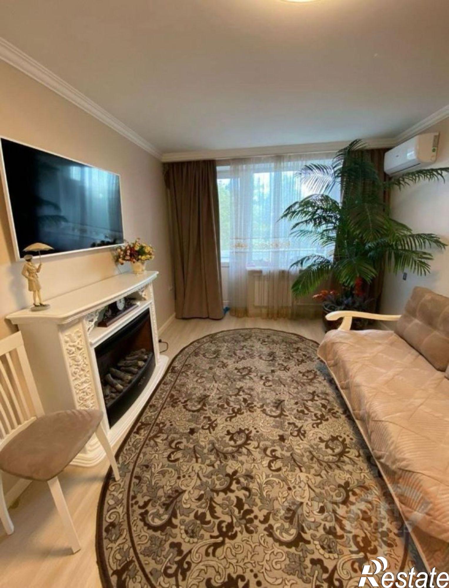 Купить квартиру за 10 000 000 рублей на ул Школьная, 13