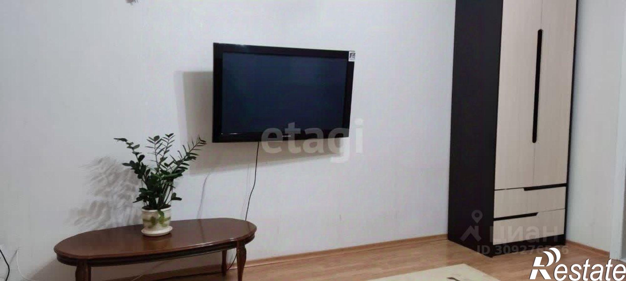 Купить квартиру за 10 000 000 рублей на ул им.9-го Мая, 76а