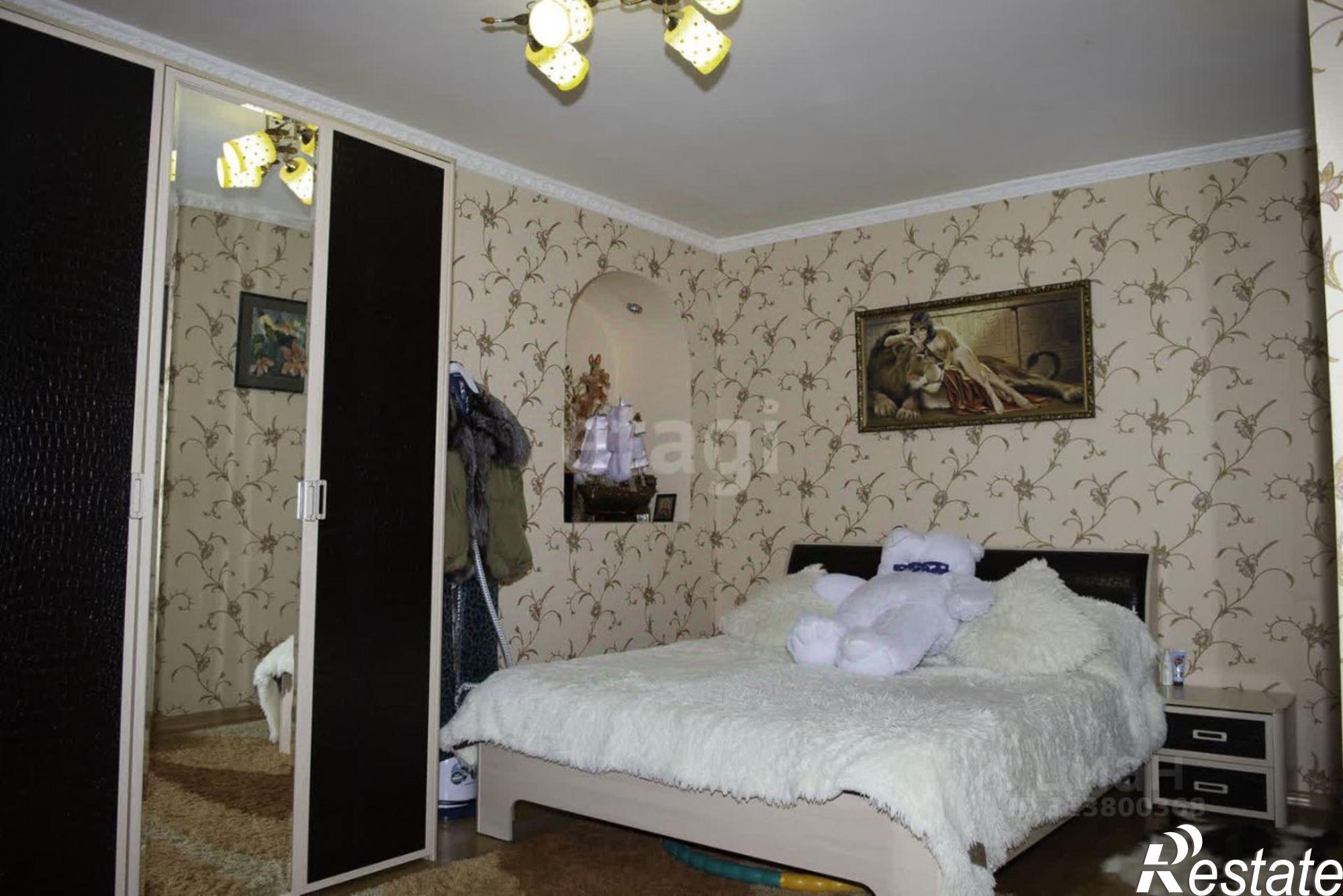 Купить квартиру за 11 500 000 рублей на Интернациональная улица, 118