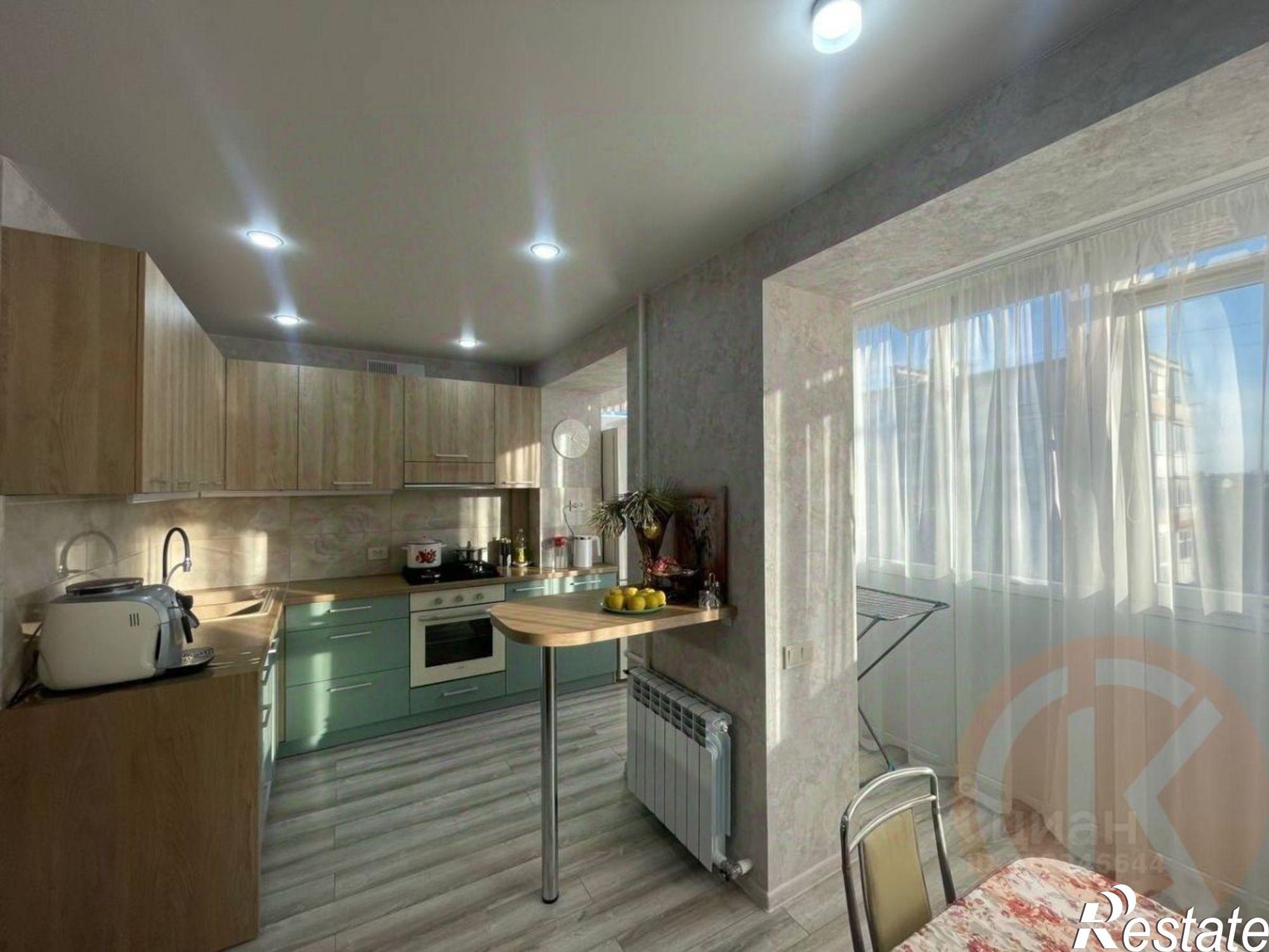 Купить квартиру за 10 350 000 рублей на улица Демышева, 156