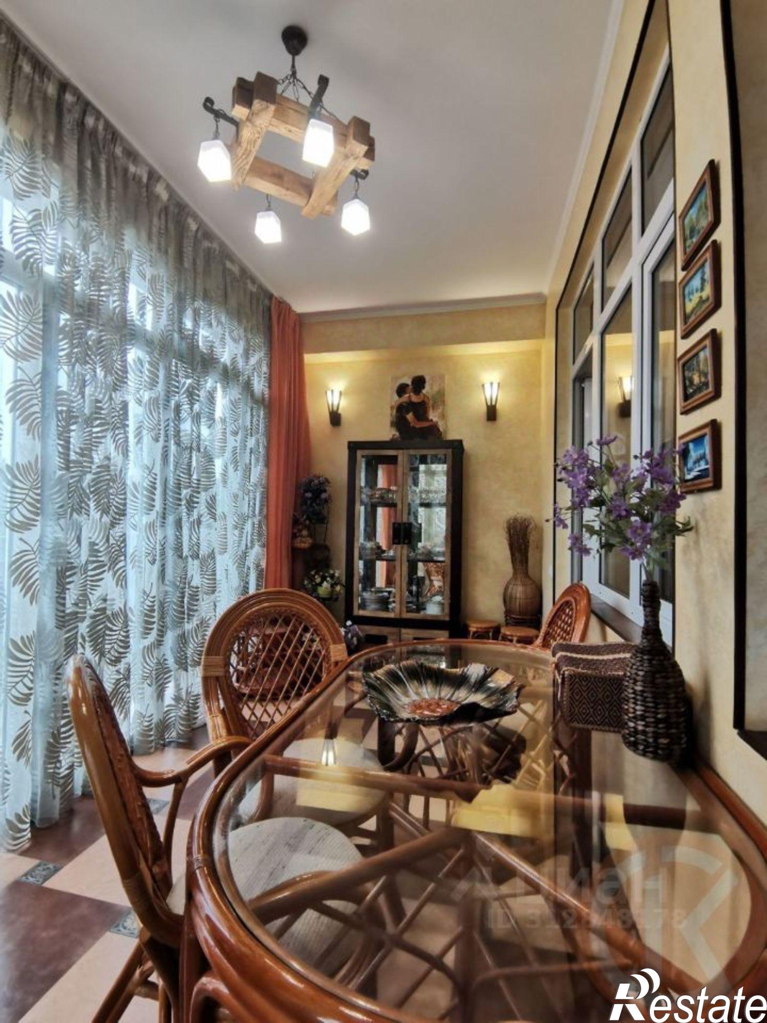 Купить квартиру за 23 000 000 рублей на улица Полупанова, 27А