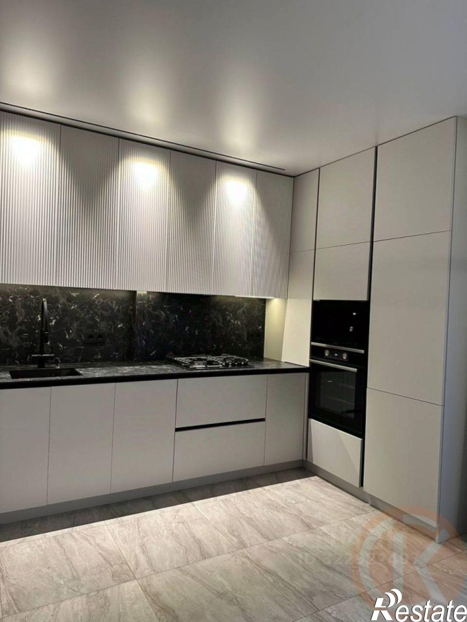 Купить квартиру за 9 800 000 рублей на улица Согласия, 28