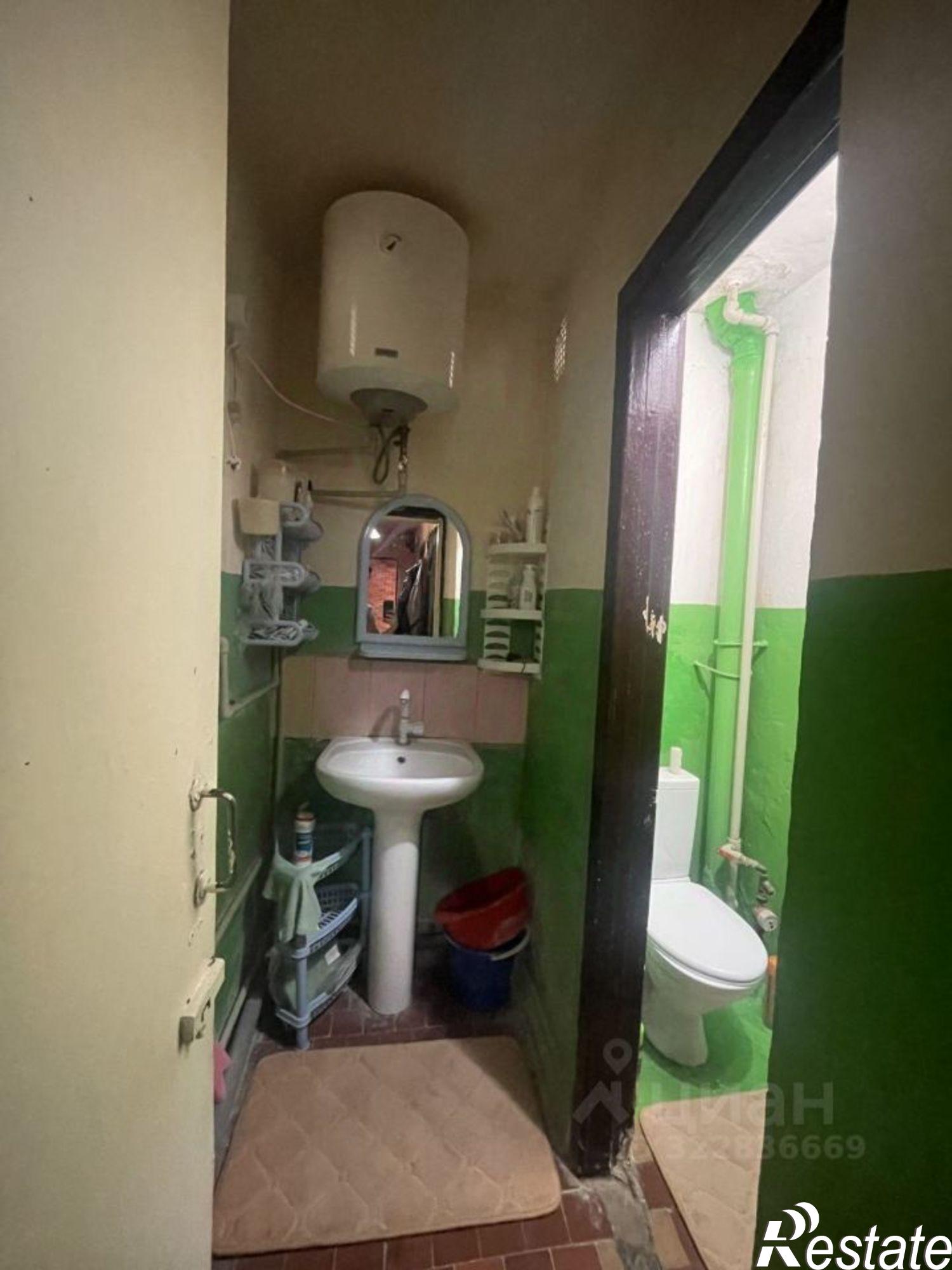 Купить комнату за 2 150 000 рублей на ул им.Конституции, 32