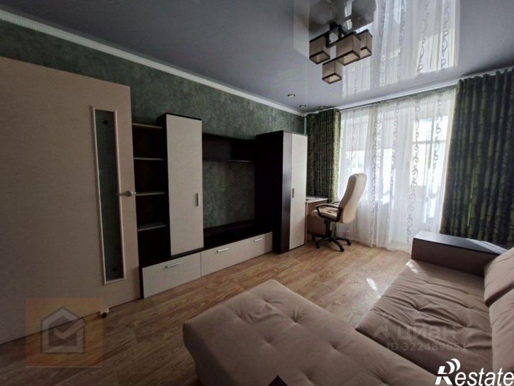 2-комн квартира ул им.Конституции, 11/35,  д. 11/35