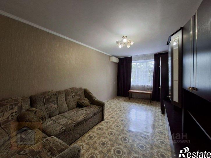 2-комн квартира ул им.Конституции, 11/35,  д. 11/35