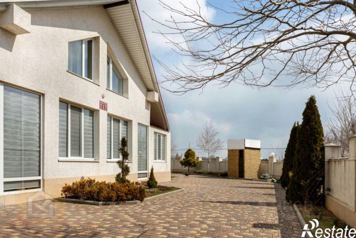 3-комн квартира ул Аллея Дружбы, 14 13,  д. 14 13,  к. 13