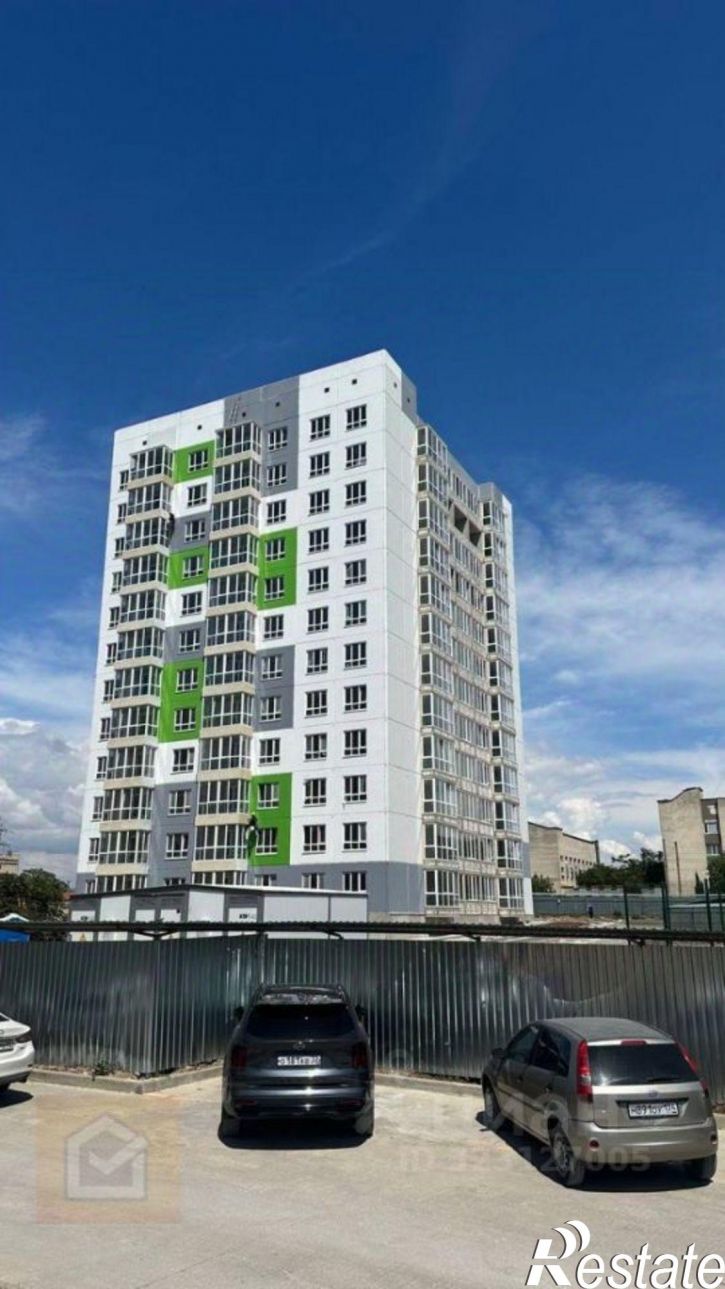 2-комн квартира проспект Победы, 93,  д. 93