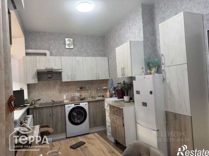 2-комн квартира улица Дмитрия Ульянова, 64,  д. 64