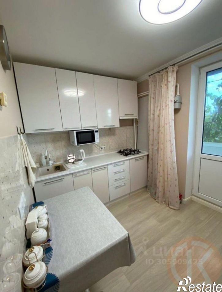 3-комн квартира ул Школьная, 13,  д. 13