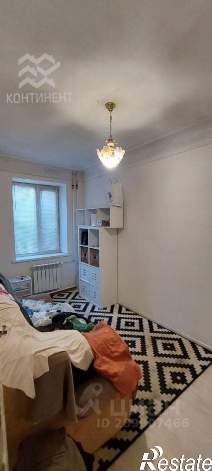 3-комн квартира улица Полупанова, 72,  д. 72