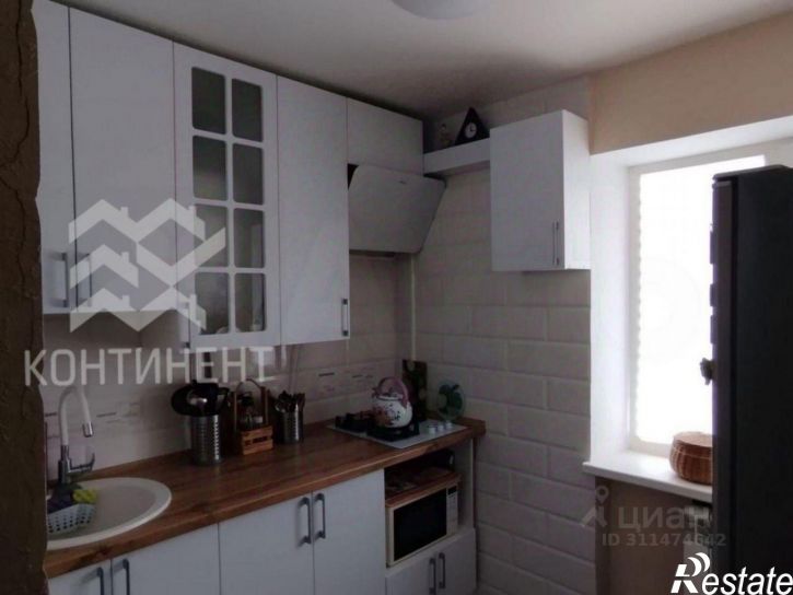 3-комн квартира проспект Победы, 27,  д. 27