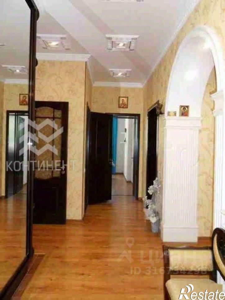 6-комн квартира Интернациональная улица, 81,  д. 81