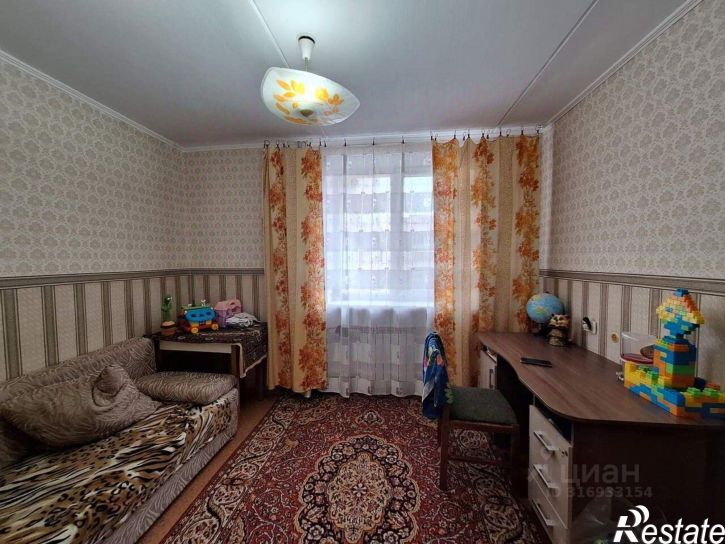 4-комн квартира проспект Победы, 60,  д. 60