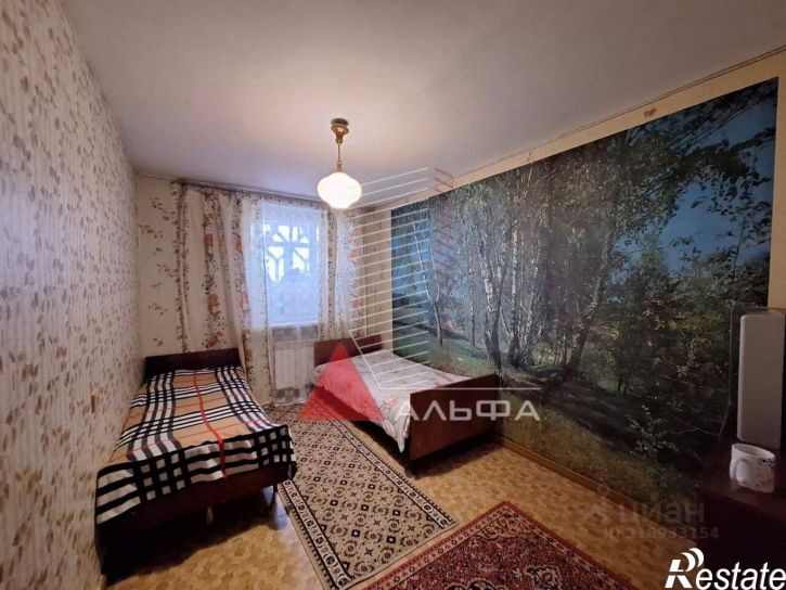 4-комн квартира проспект Победы, 60,  д. 60