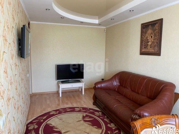 3-комн квартира улица 9-го Мая, 47Б,  д. 47Б