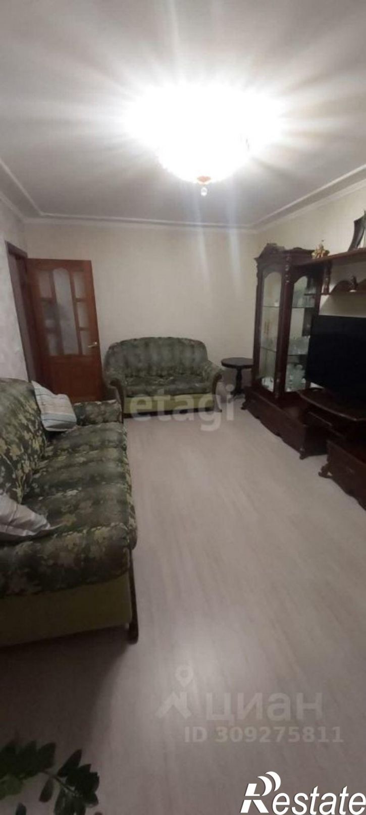 3-комн квартира проспект Победы, 38,  д. 38