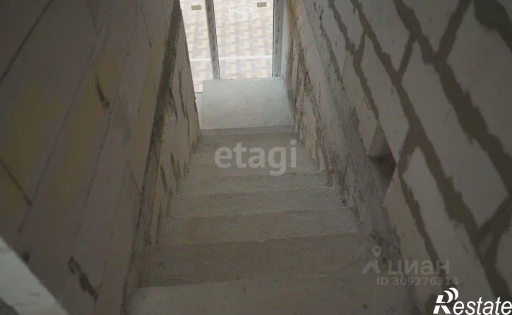 2-комн квартира улица Революции, 34/1/1,  д. 34/1/1