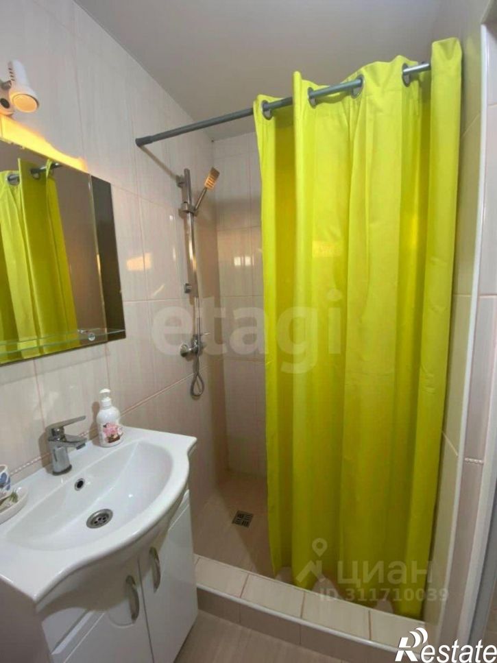 2-комн квартира ул Аллея Дружбы, 63,  д. 63