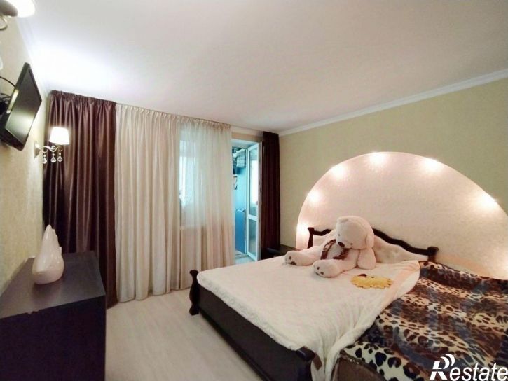 3-комн квартира ул им.9-го Мая, 126,  д. 126