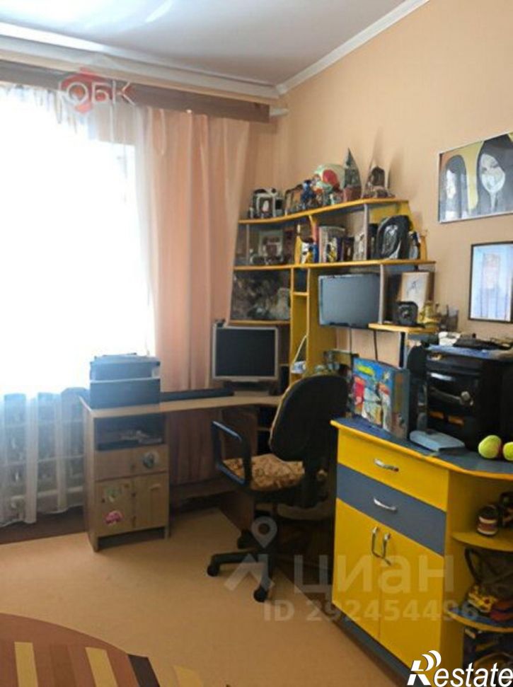 5-комн квартира улица 13-го Ноября, 12,  д. 12