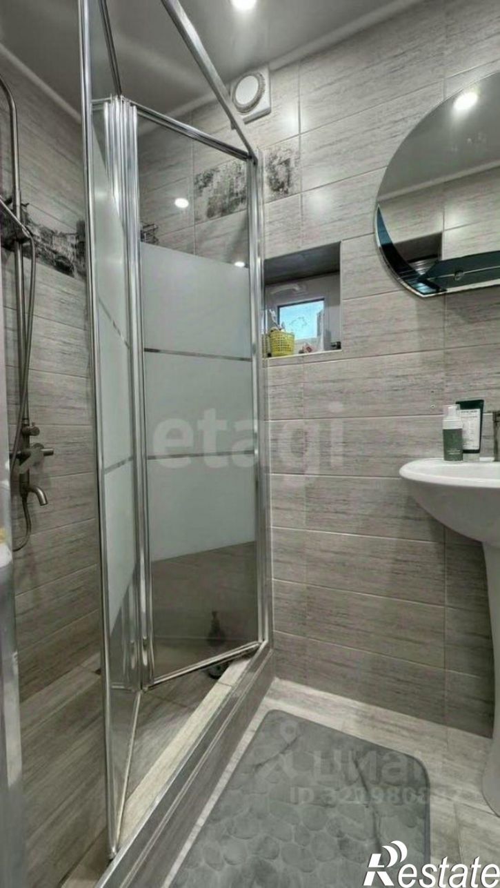 4-комн квартира ул Островского, 67/16,  д. 67/16