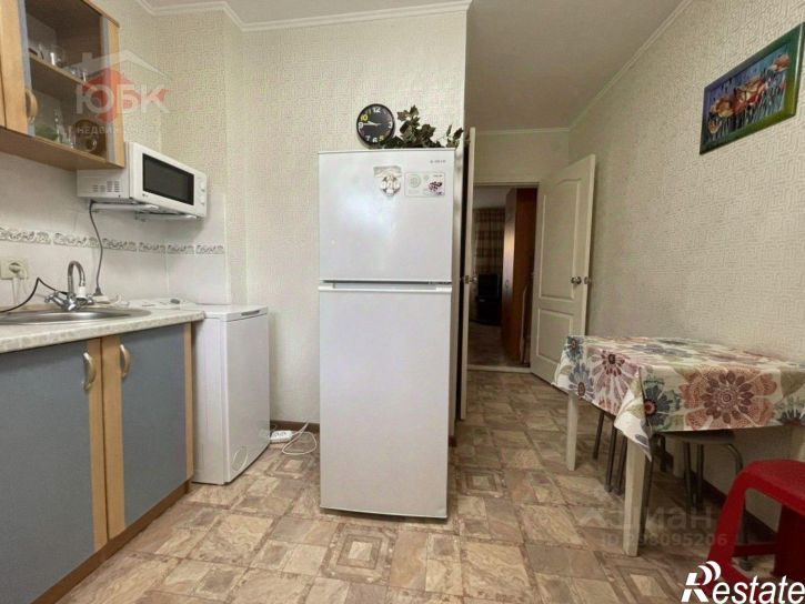 2-комн квартира Санаторная улица, 19,  д. 19