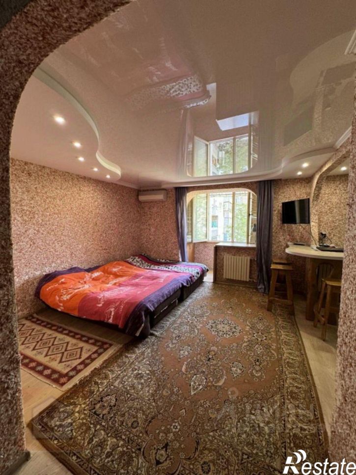 4-комн квартира пр-кт Победы, 62,  д. 62