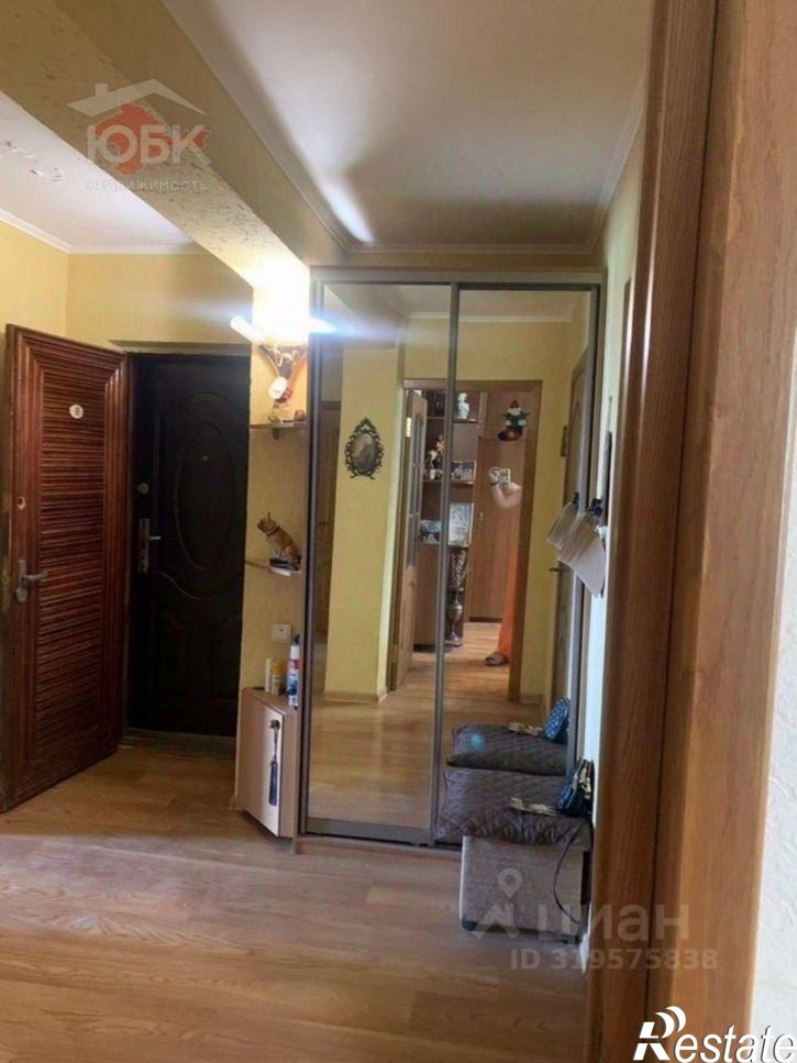 3-комн квартира улица 60-летия Октября, 28,  д. 28