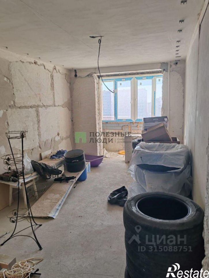 3-комн квартира проспект Победы, 48,  д. 48