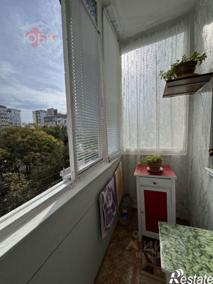 3-комн квартира пр-кт Победы, 54,  д. 54